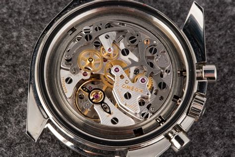 omega speedmaster watch movements